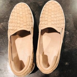 Jslides Sandproper 1.5' Platform Leather Sneaker